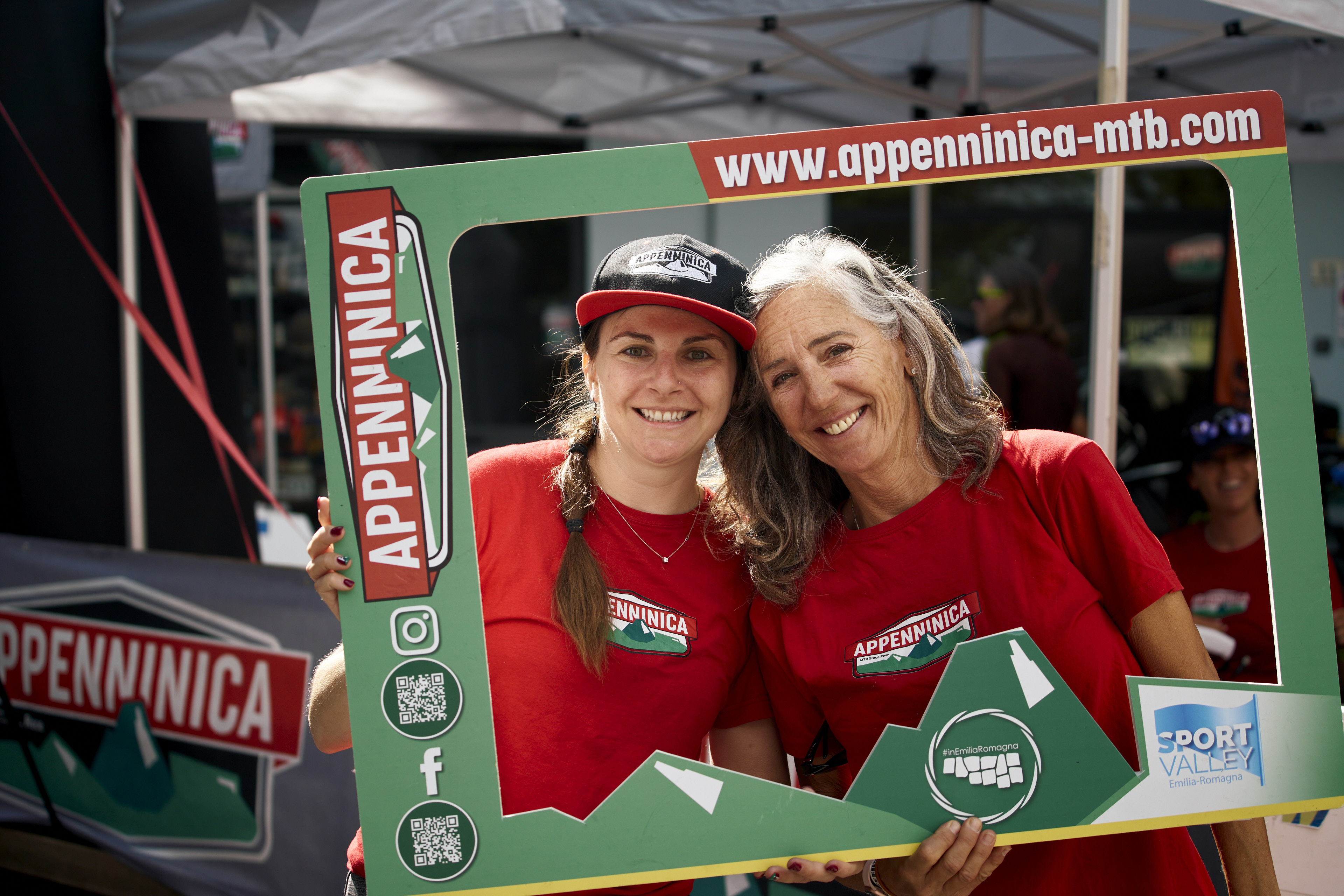 Appenninica volunteers call